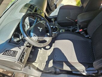 Mitsubishi asx 4x4 - 13