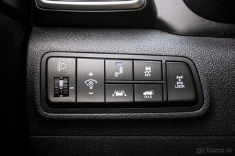 Hyundai Tucson 2.0 CRDi Premium 4x4 / AJ NA SPLÁTKY / - 13