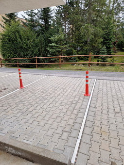 TOP cena 2-izbový BYT na PREDAJ vedla Donovalkova , s park - 13