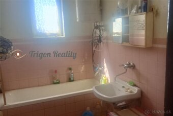 Rodinný dom - HURBANOVO - 13