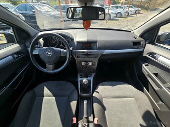 Opel Astra 1.3 CDTI Elegance
 - 13