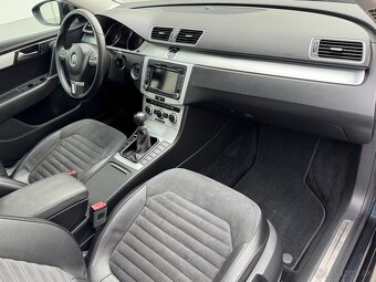 Volkswagen Passat Variant 2.0 TDI CR HIGHLINE - 13