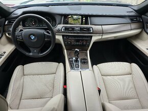BMW Rad 7 750i xDrive A/T - 13