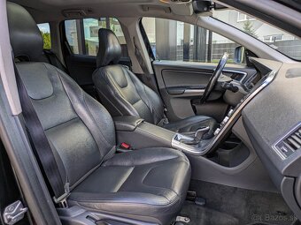 Volvo XC60 D4 2.4L Summum Geartronic AWD, 140kW, AT6 - 13