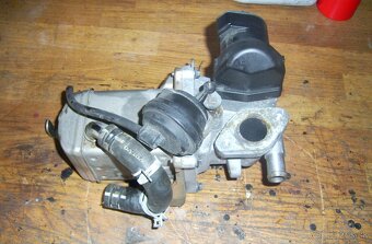 VOLVO D4204T5 - 13