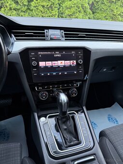 Volkswagen Passat Variant 2.0 TDI EVO Business DSG - 13