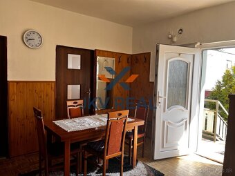 Na predaj poschodový rodinný dom v Palárikove s garážou - 13