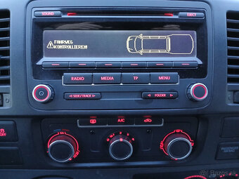 VW CARAVELLE T5.1,8míst,161tkm,CEBIA,AC,TZ,1.maj,DPH - 13