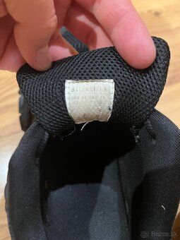 Balenciaga Defender - 13
