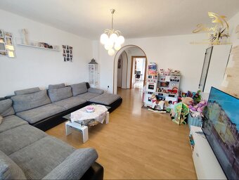 REZERVOVANÉ - Nová cena Výnimočný dvojgeneračný dom na pred - 13