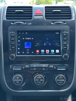 Volkswagen Golf - 13