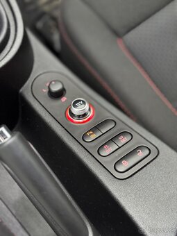 Seat Leon FR 2.0TDI - 13