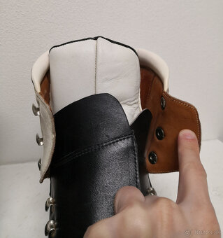 Staré vzácne lyžiarske topánky BOTAS - 13