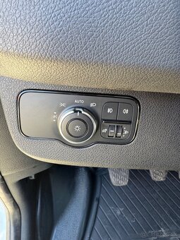 Mercedes Sprinter Vysoká výbava - 13