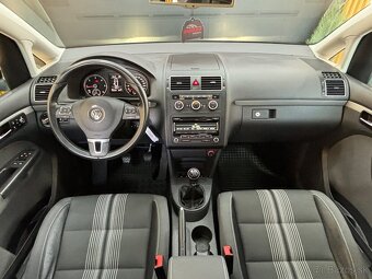 Volkswagen Touran 2.0 TDI MATCH - 13