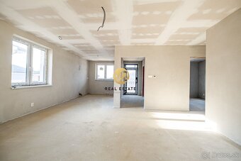 REZERVOVANÉ Na Predaj nízkoenergetický  Rodinný dom - Veľký  - 13