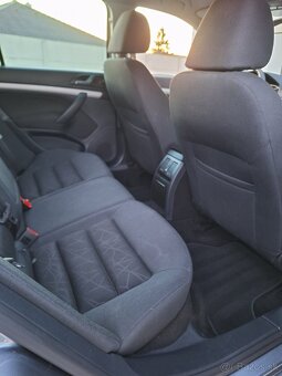 ŠKODA OCTAVIA FAMILY 2.0TDI CR  DSG + MODEL 2013 + XENON - 13