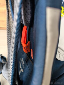 Nosič Deuter Kid Comfort s pláštenkou - 13