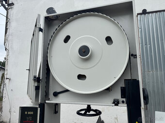 Pásová pila CENTAURO R800 s podavačem - 13