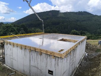 Ponúkame vám komplexné stavebné práce - 13