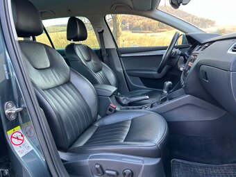 Škoda Octavia Combi 2.0 TDI DSG - 13