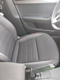 Škoda Octavia Combi SCOUT 2.0 TDI 4x4 - 13