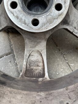 Mangels 5x100 R17 - 13