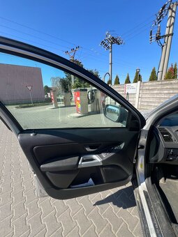 Predam Volvo XC90 2.5 Benzin 154 kW - 13