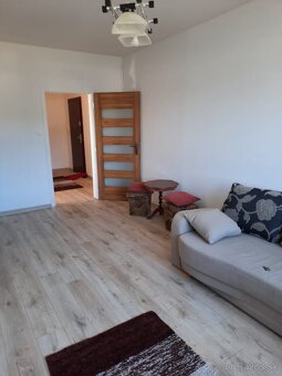 Prenájom 2,5 -izbový byt - 13