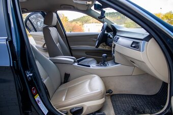 BMW 325i xDrive E90 - 13