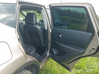Nissan Qashqai 2.0 dCi - 13