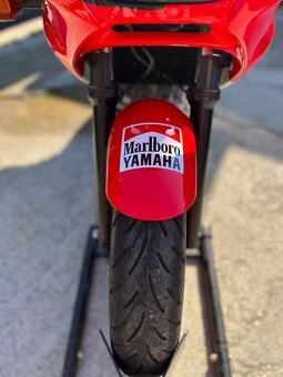 Yamaha TRX 850 - 13