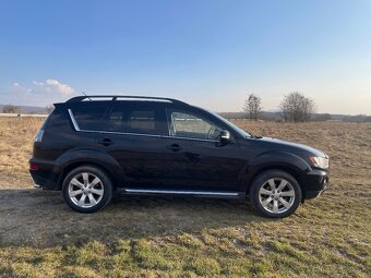 Predám MITSUBISHI Outlander - 13
