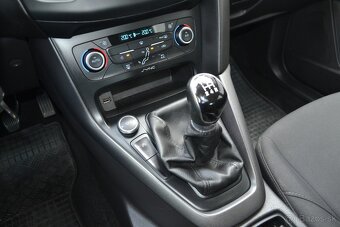 Ford Focus Kombi 1,0 EcoBoost - 13