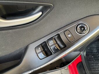 Hyundai i30 1.4i MPI DOHC CVVT Comfort - 13