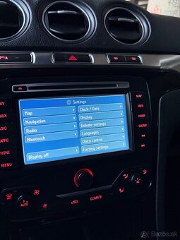 Ford Galaxy AT - 13