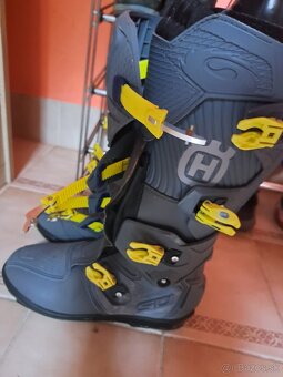 Predám husqvarna 701 sm - 13