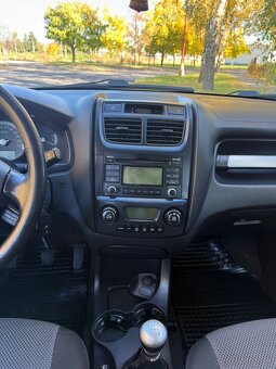 Kia Sportage 2.0 CRDI 4x4 - 13