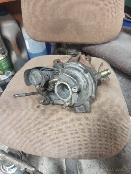 Nissan X-trail T30 rozpredam - 13