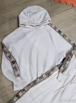 NOVA Guess biela smotanova teplakova suprava - 13