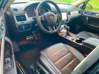 VW Touareg 4.2 V8 TDi EXCLUSIVE FULL TOP WEBASTO - 13