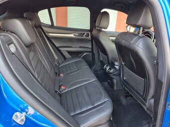 Alfa Romeo Stelvio 2.2 JTDM Veloce Q4 - 13