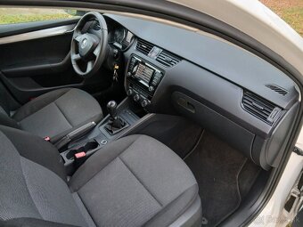 Škoda  octavia  benzín - 13