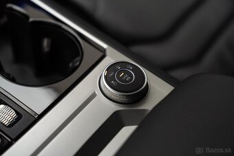 Predám VOLKSWAGEN TOUAREG 3.0 TDi webasto, odpočet DPH - 13