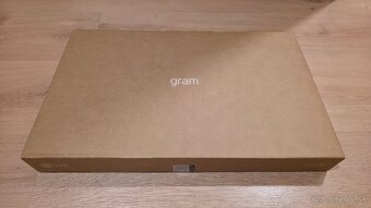 LG Gram Pro 17, 32GB, 2TB, RTX 5050, záruka 21m CyberPort.de - 13