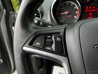 Meriva Benzín -- 93 365 km -- - 13