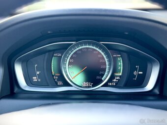 Volvo XC60 D3 Momentum - 13