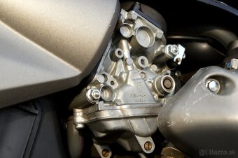 Honda CB600F Hornet - 13