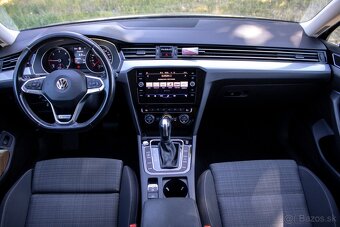 Volkswagen Passat 2.0 TDI 4Motion DSG TOP STAV - 13