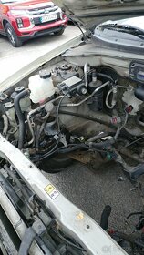 Ford Maverick 3,0iV6/Mazda Tribute 3,0iV6 - 13